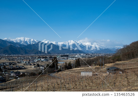 從安曇野市看到的北阿爾卑斯山脈 135463526