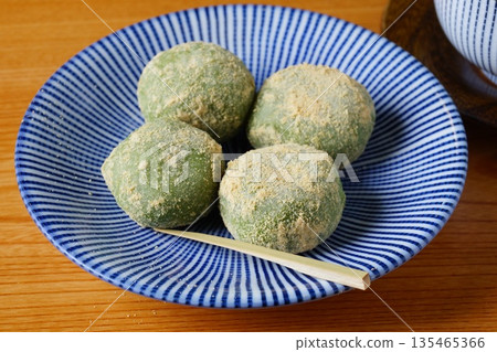 艾蒿餃子 135465366