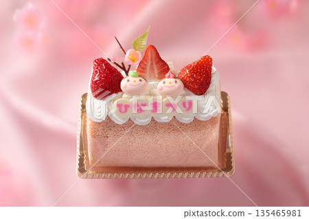 Hinamatsuri cake 135465981
