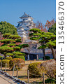 Autumn scenery of Himeji Castle colored by autumn leaves 135466370