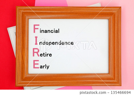 FIRE:財務獨立與提前退休 FIRE:財務獨立與提前退休 135466694