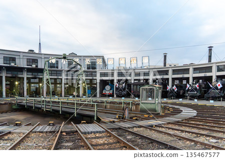 特快列車車輛段 135467577