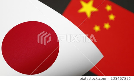 日本國旗與中國國旗 2 日本國旗與中國國旗 2 135467855