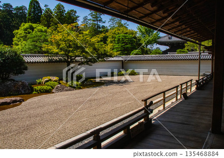 [Kyoto Scenery] Nanzenji Temple (1) Hojo Garden "Tiger Cub Crossing Garden" 135468884