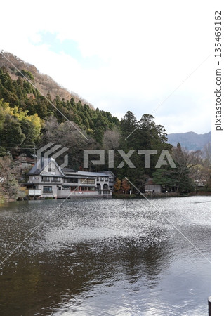 金林湖是由布院的熱門旅遊景點。 135469162