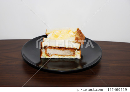 三明治 135469539