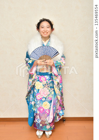 和服女孩 135469554