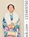 Kimono girl 135469780