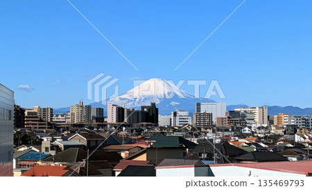 Mount Fuji seen from Shonan 135469793