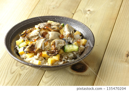 Oyster chirashi sushi Oyster chirashi sushi 135470204