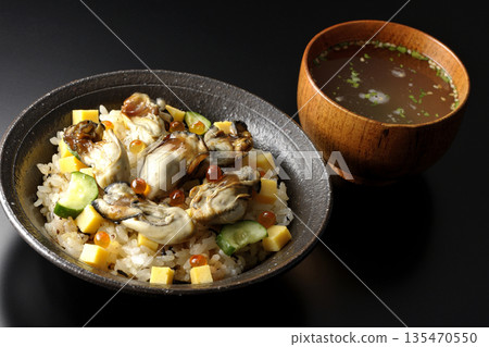 Oyster chirashi sushi and clear soup 135470550