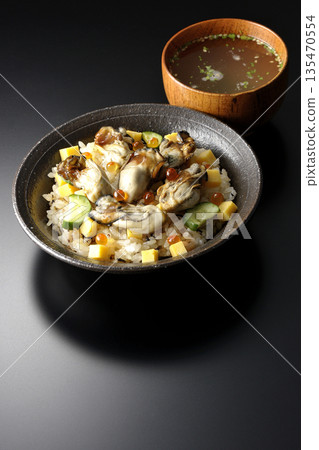 Oyster chirashi sushi and clear soup 135470554
