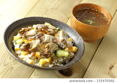 Oyster chirashi sushi and clear soup Oyster chirashi sushi and clear soup 135470568