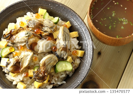 Oyster chirashi sushi and clear soup 135470577