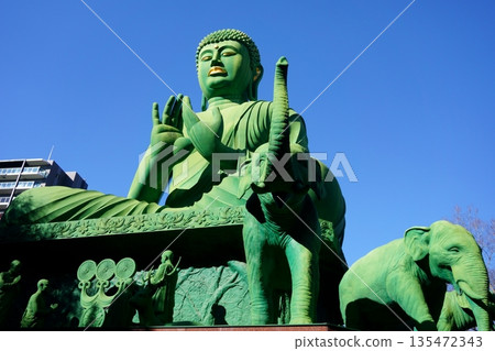 東言寺:名古屋的綠色大佛 東言寺:名古屋的綠色大佛 135472343