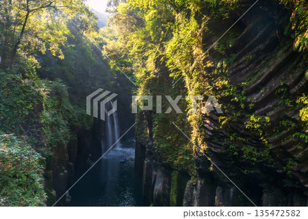 Manai waterfall at Takachiho gorge against sunrise, Miyazaki Manai waterfall at Takachiho gorge against sunrise, Miyazaki 135472582