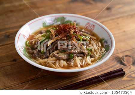 青椒牛肉拉麵 青椒牛肉拉麵 135473504