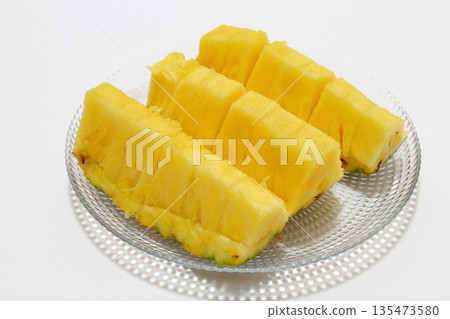 菠蘿（切塊） 135473580