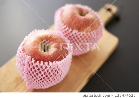 網封蘋果 135474525