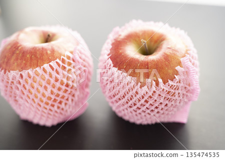 網封蘋果 135474535