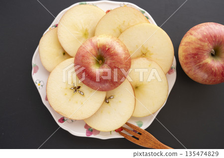 星狀蘋果 135474829