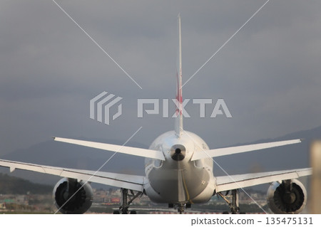 airplane airplane 135475131
