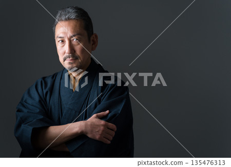 Middle-aged men in Japanese kimono 135476313