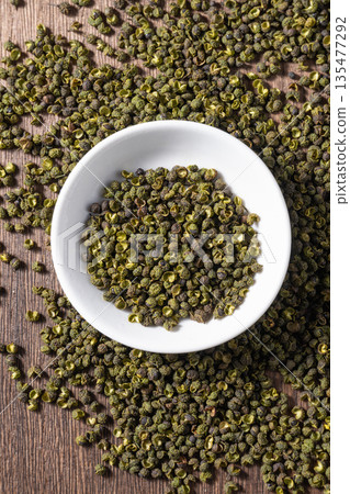 Spices: Sichuan peppercorns 135477292