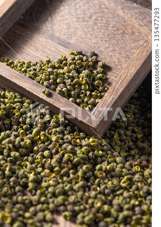 Spices: Sichuan peppercorns Spices: Sichuan peppercorns 135477293