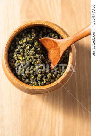Spices: Sichuan peppercorns 135477310