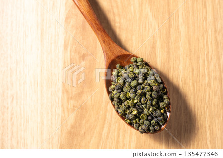 Spices: Sichuan peppercorns Spices: Sichuan peppercorns 135477346