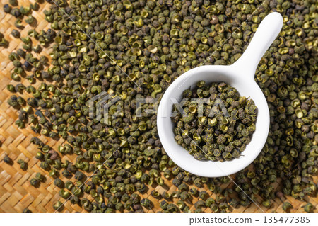 Spices: Sichuan peppercorns 135477385