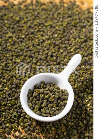 Spices: Sichuan peppercorns 135477386