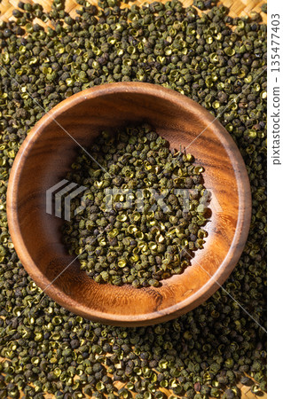 Spices: Sichuan peppercorns Spices: Sichuan peppercorns 135477403