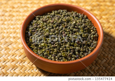 Spices: Sichuan peppercorns 135477414