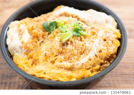 Delicious loin cutlet bowl lunch 135478061