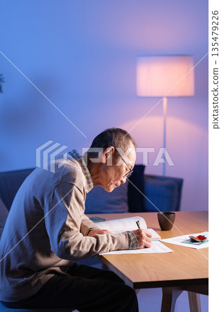 Senior man end-of-life planning Senior man end-of-life planning 135479226