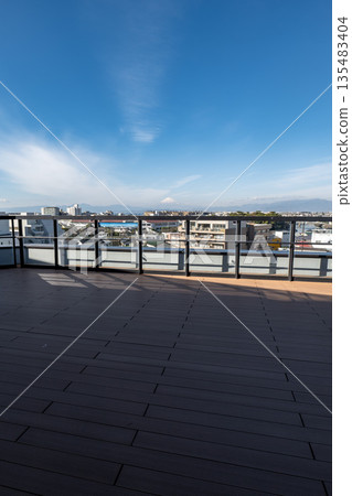 View of Mt. Fuji and Fujisawa cityscape from the roof terrace of Shonan Enoshima Station View of Mt. Fuji and Fujisawa cityscape from the roof terrace of Shonan Enoshima Station 135483404