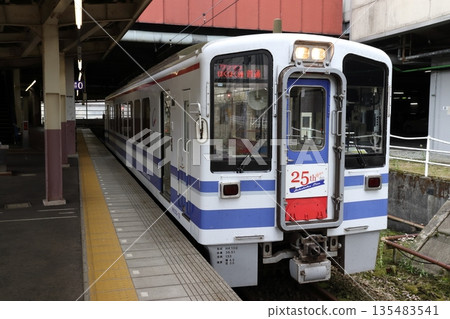 北越急行北北線HK100系列（25週年紀念） 135483541