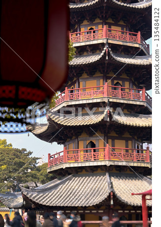 Longhua Temple in Shanghai, China 135484122