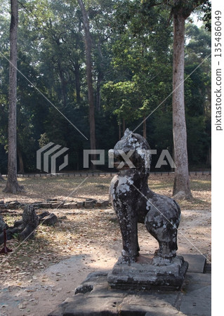 Singha of Bayon Temple Singha of Bayon Temple 135486049