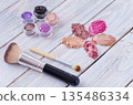 Beauty composition made from mineral powder. 135486334