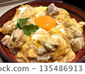 Close-up image of oyakodon with soft-boiled eggs 135486913