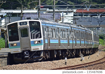 Chuo Main Line Uenohara JR East 211 series N301 formation (Nagano) 135487696