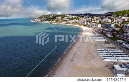 Place in Le Havre named  Plage (Le Plage)  135489754