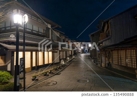 冬日九坂（九坂）－京都府東山區黎明前的街景 135490888