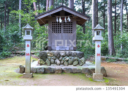 Suitengu Shrine at Koma Shrine (Hidaka City, Saitama Prefecture) Suitengu Shrine at Koma Shrine (Hidaka City, Saitama Prefecture) 135491304