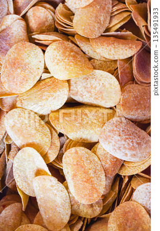 Potato chips are sold in bulk in grocery supermarkets Potato chips are sold in bulk in grocery supermarkets 135491933