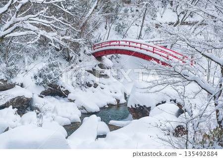 湯森谷（冬季）：紅葉橋 135492884