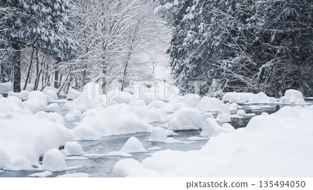 Yumori Valley (winter) 135494050